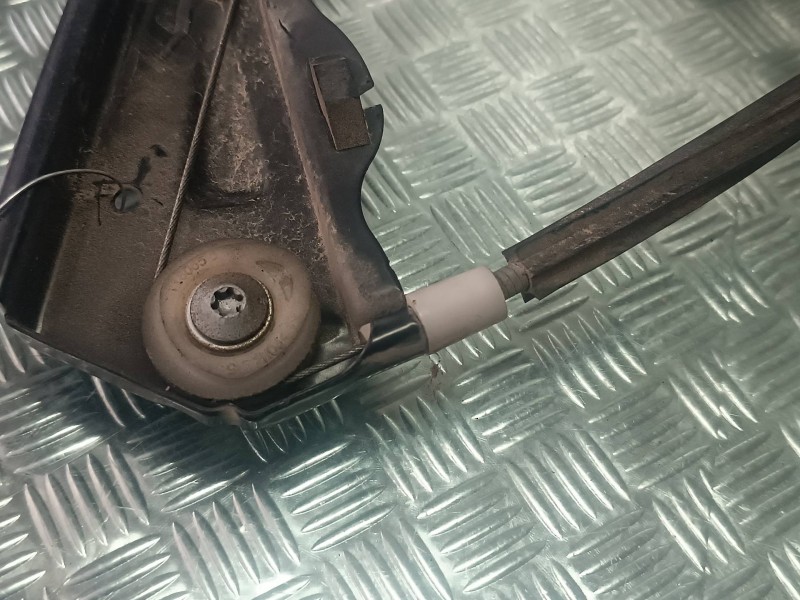 Recambio de elevalunas delantero derecho para volkswagen golf v berlina (1k1) highline 4motion referencia OEM IAM 994856106 1181