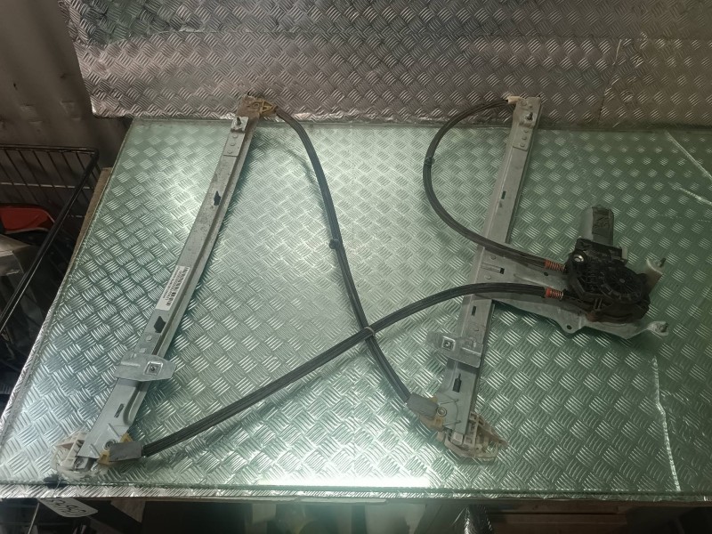 Recambio de elevalunas delantero derecho para citroen xsara picasso referencia OEM IAM 0130821762 CONECTOR 2 PINES ELECTRICO