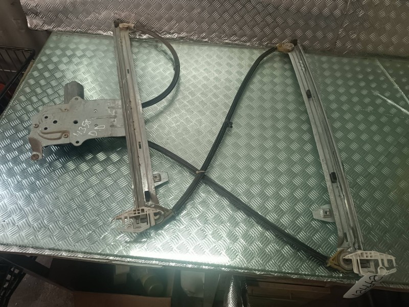 Recambio de elevalunas delantero derecho para citroen xsara picasso referencia OEM IAM 0130821762 CONECTOR 2 PINES ELECTRICO