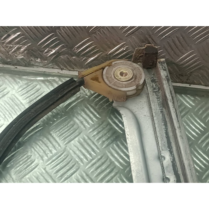 Recambio de elevalunas delantero derecho para citroen xsara picasso referencia OEM IAM 0130821762 CONECTOR 2 PINES ELECTRICO