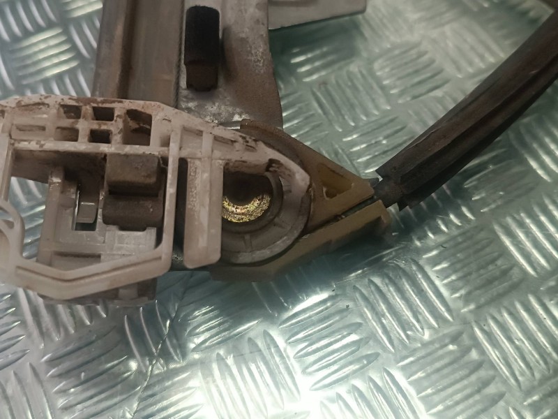 Recambio de elevalunas delantero derecho para citroen xsara picasso referencia OEM IAM 0130821762 CONECTOR 2 PINES ELECTRICO