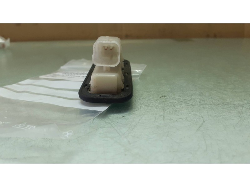 Recambio de maneta exterior porton para peugeot 1007 sport referencia OEM IAM   CONECTOR 2 PINES