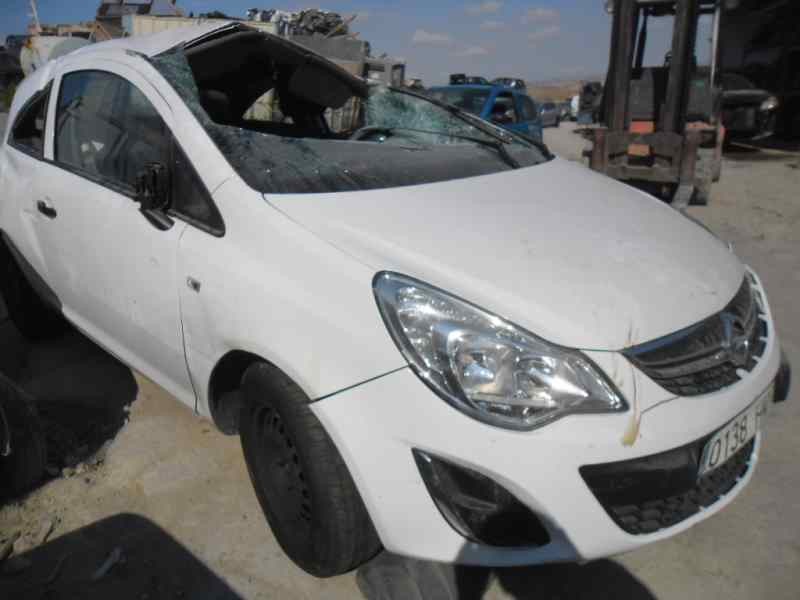opel corsa d del año 2012