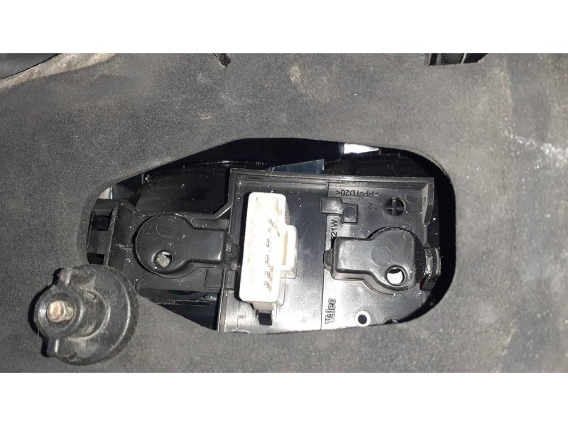 Recambio de piloto trasero derecho para citroen c5 berlina lx (e) referencia OEM IAM 89034070  