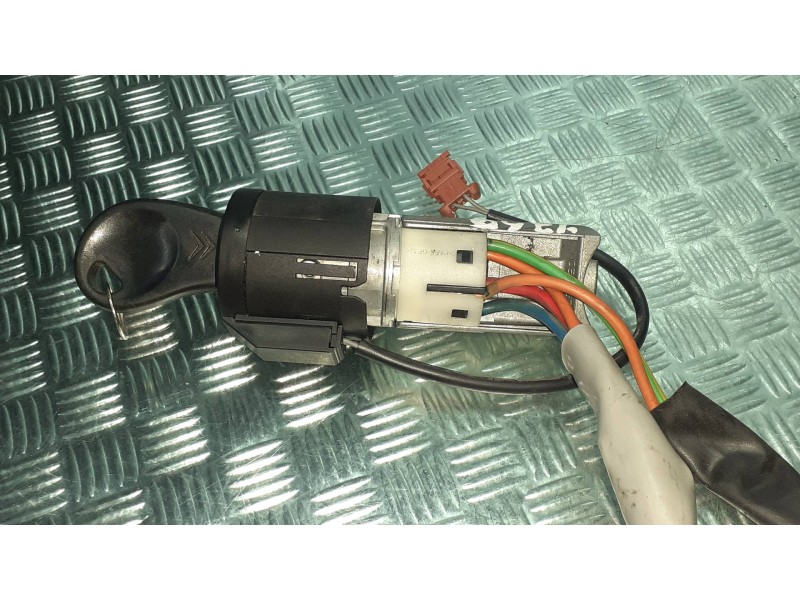 Recambio de conmutador de arranque para citroen xsara picasso referencia OEM IAM 9641551180  DELPHI