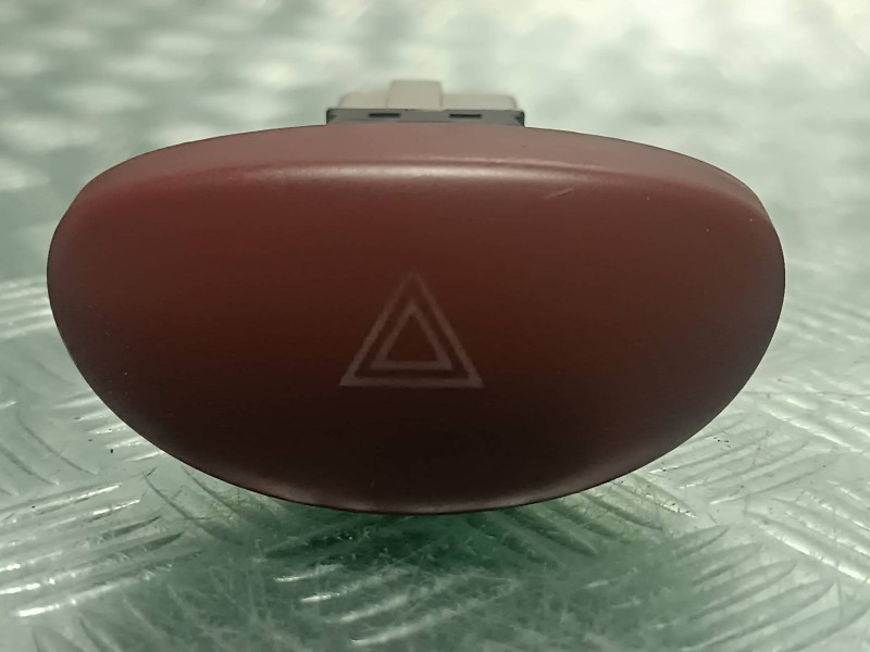 Recambio de warning para citroen xsara picasso referencia OEM IAM  GRIS CONECTOR 6 PINES