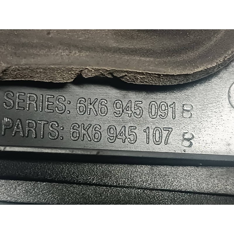 Recambio de piloto trasero izquierdo interior para seat ibiza (6k1) referencia OEM IAM 6K6945091 6K6945107 INT-PORTON