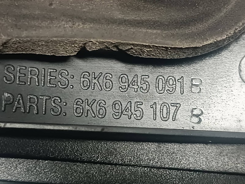 Recambio de piloto trasero izquierdo interior para seat ibiza (6k1) referencia OEM IAM 6K6945091 6K6945107 INT-PORTON