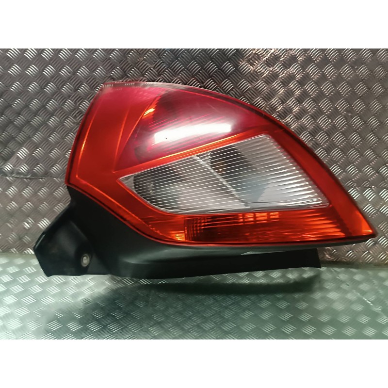 Recambio de piloto trasero derecho para renault megane ii berlina 5p authentique referencia OEM IAM 8200073237 89398081 VALEO
