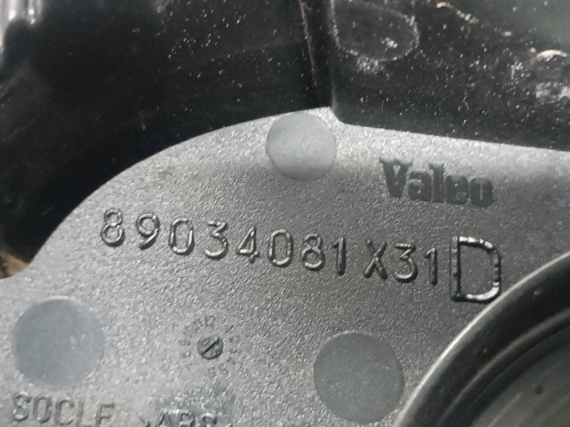 Recambio de piloto trasero derecho interior para citroen c5 berlina lx (e) referencia OEM IAM 89034081X31D  