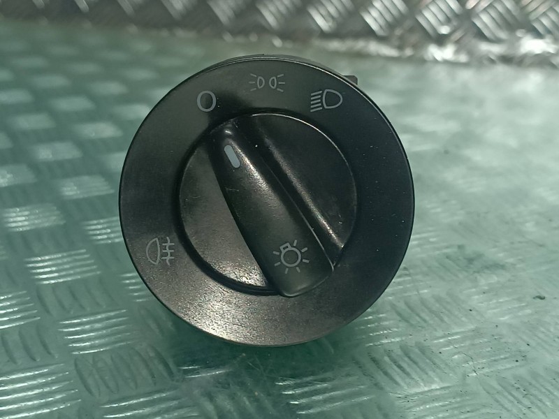 Recambio de mando luces para volkswagen bora berlina (1j2) referencia OEM IAM 1C0941531  TRW