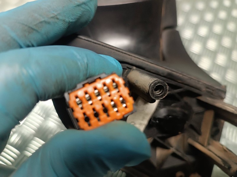 Recambio de retrovisor derecho para citroen xsara picasso referencia OEM IAM 96570955XT CALEFACTABLE ELECTRICO