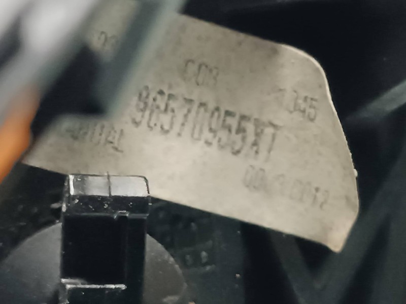 Recambio de retrovisor derecho para citroen xsara picasso referencia OEM IAM 96570955XT CALEFACTABLE ELECTRICO