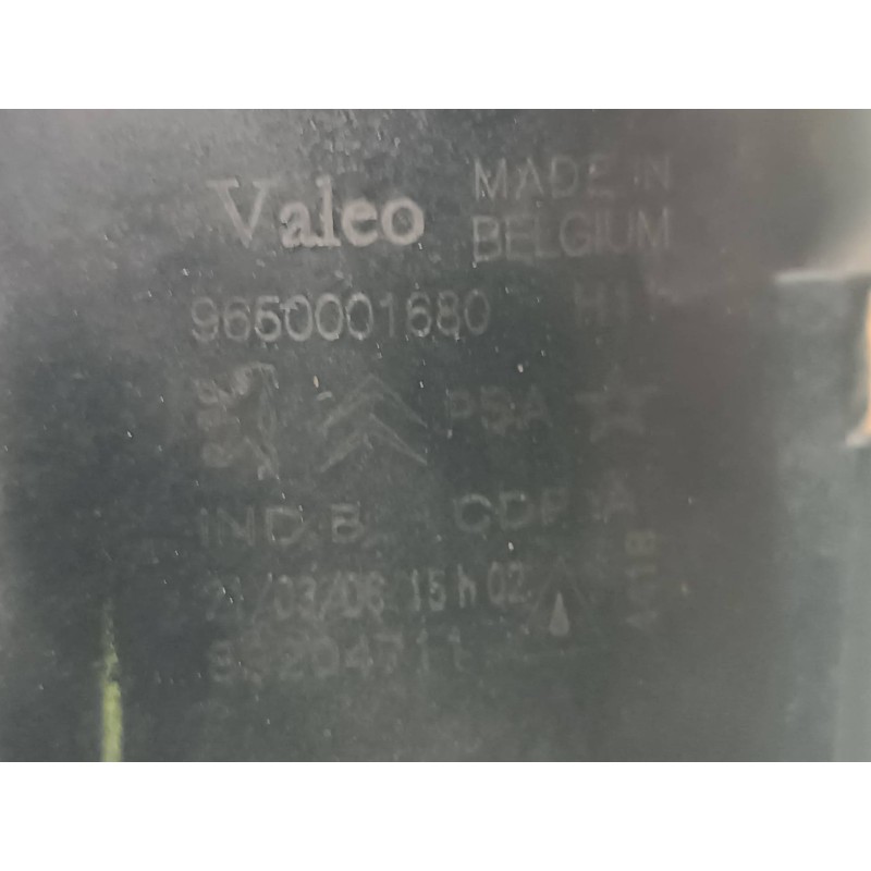 Recambio de faro antiniebla izquierdo para citroen xsara picasso referencia OEM IAM 9650001680 89204711 CONECTOR 2 PINES