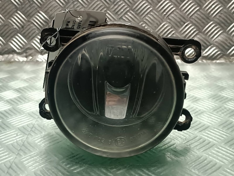 Recambio de faro antiniebla derecho para citroen xsara picasso referencia OEM IAM 9650001680 89210094 CONECTOR 2 PINES