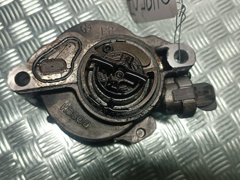 Recambio de depresor freno / bomba vacio para citroen c5 berlina lx (e) referencia OEM IAM D1562B  BOSCH