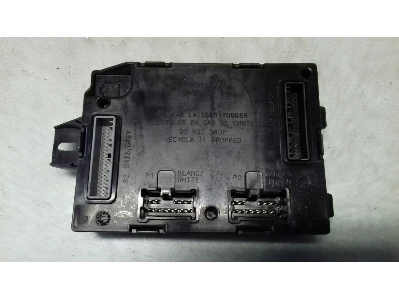 Recambio de modulo electronico para renault captur xmod referencia OEM IAM 284B14456R  