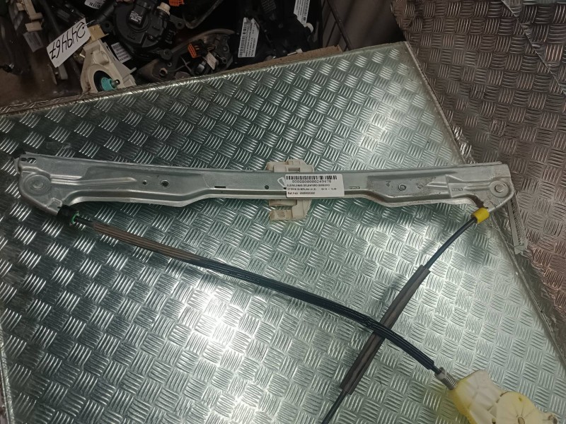 Recambio de elevalunas delantero derecho para citroen c5 berlina lx (e) referencia OEM IAM 9648486380  ELECTRICO