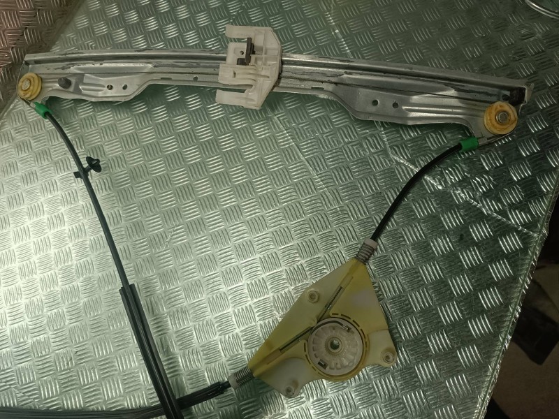 Recambio de elevalunas delantero derecho para citroen c5 berlina lx (e) referencia OEM IAM 9648486380  ELECTRICO