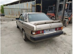 mercedes-benz clase c (w201) berlina del año 1986 2