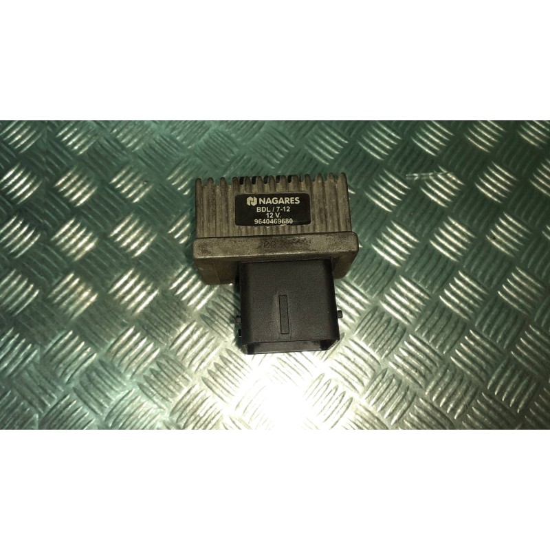 Recambio de caja precalentamiento para citroen xsara picasso referencia OEM IAM 9640469680 NAGARES CONECTOR 7 PINES