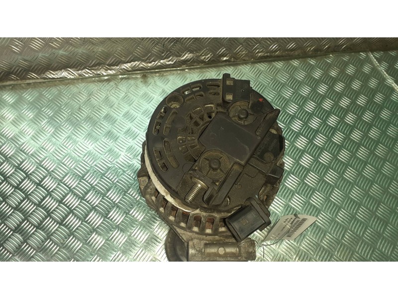 Recambio de alternador para bmw serie 3 coupe (e46) 318 ci referencia OEM IAM   CONECTOR 2 PINES