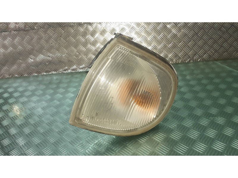 Recambio de piloto delantero izquierdo para nissan vanette cargo (hc23) furg. referencia OEM IAM 261351C000  