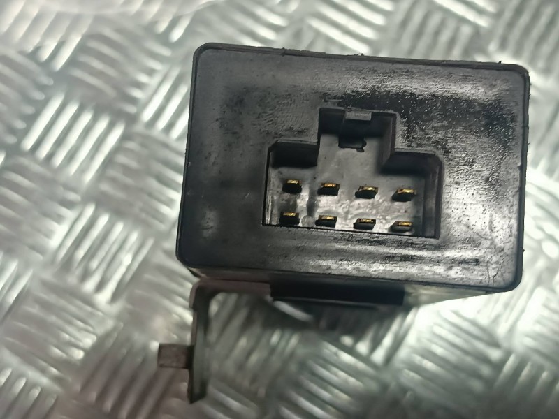 Recambio de modulo electronico para nissan vanette cargo (hc23) furg. referencia OEM IAM 286157C700 ET80049 CONECTOR 8 PINES