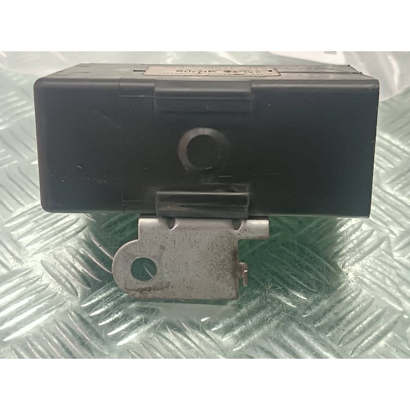 Recambio de modulo electronico para nissan vanette cargo (hc23) furg. referencia OEM IAM 286157C700 ET80049 CONECTOR 8 PINES