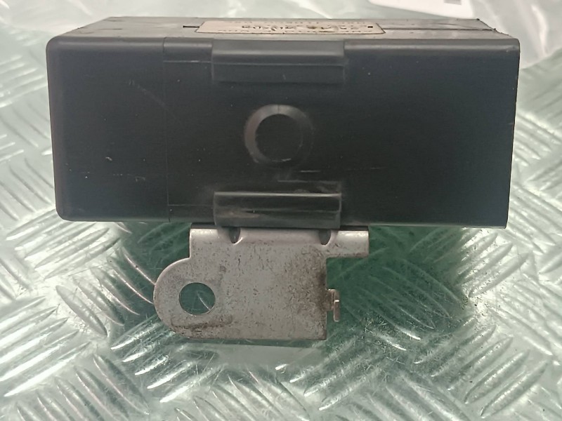 Recambio de modulo electronico para nissan vanette cargo (hc23) furg. referencia OEM IAM 286157C700 ET80049 CONECTOR 8 PINES