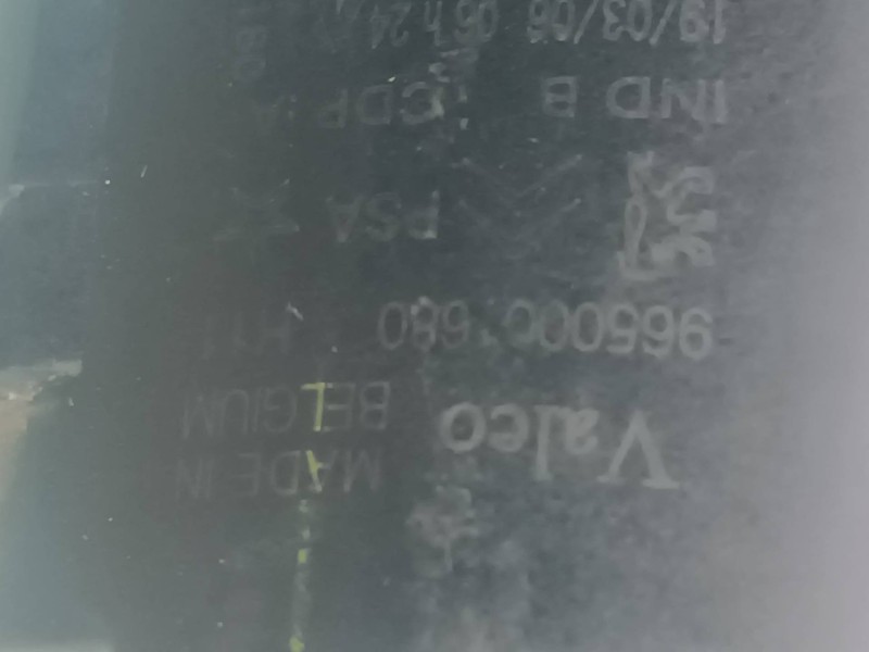 Recambio de faro antiniebla izquierdo para citroen xsara picasso referencia OEM IAM 965021 89204711 CONECTOR 2 PINES