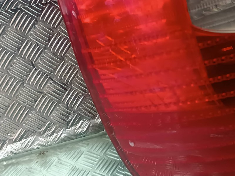 Recambio de piloto trasero izquierdo para citroen xsara picasso referencia OEM IAM   VALEO