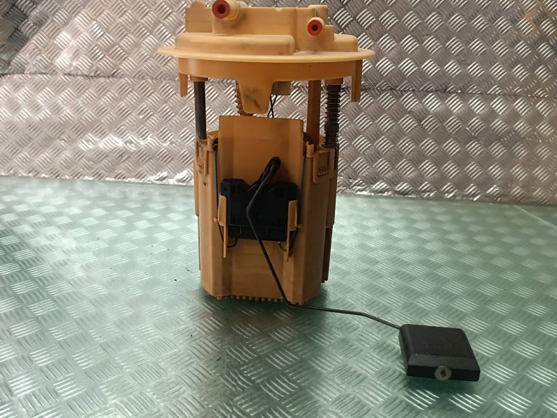 Recambio de aforador para peugeot partner kombi premium referencia OEM IAM 9684995180  