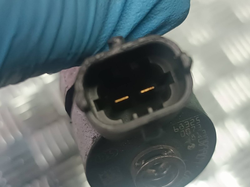 Recambio de inyector para citroen xsara picasso referencia OEM IAM 0445110239 CONECTOR 2 PINES BOSCH