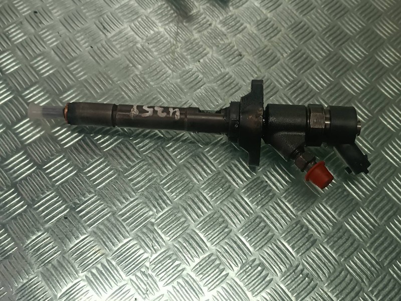 Recambio de inyector para citroen xsara picasso referencia OEM IAM 0445110239 CONECTOR 2 PINES BOSCH