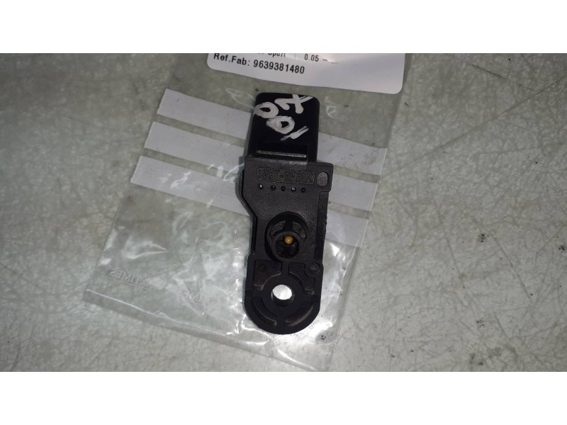 Recambio de sensor presion para peugeot 1007 sport referencia OEM IAM 9639381480  0261230043