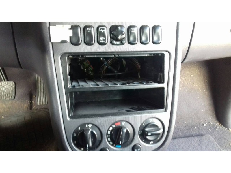 mercedes-benz clase a (w168) del año 2003