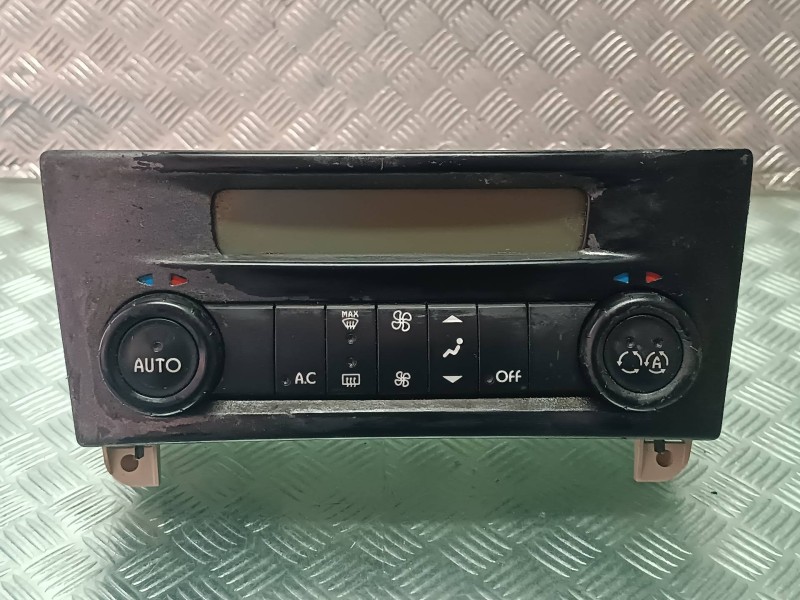 Recambio de mando climatizador para renault laguna ii (bg0) referencia OEM IAM 8200181132  DELPHI