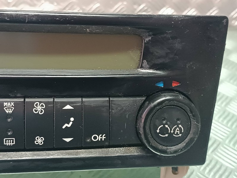 Recambio de mando climatizador para renault laguna ii (bg0) referencia OEM IAM 8200181132  DELPHI