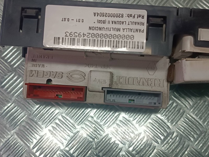 Recambio de pantalla multifuncion para renault laguna ii (bg0) referencia OEM IAM 8200002604A 216541195A3 8200002604