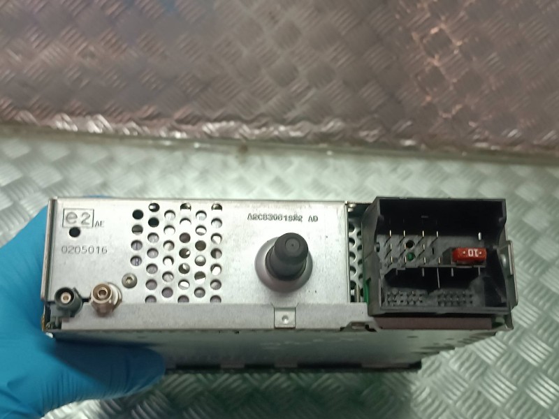 Recambio de sistema audio / radio cd para citroen c4 picasso sx referencia OEM IAM 96591777XT VDH0017147 SIEMENS VDO