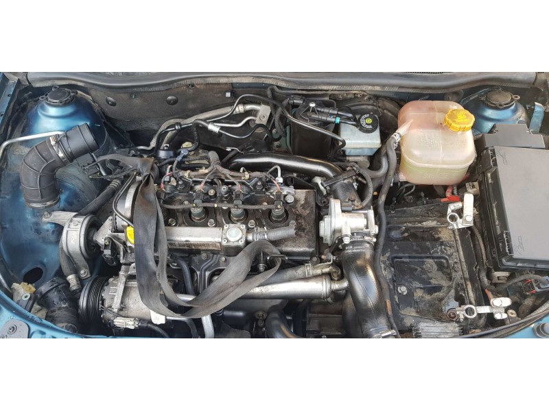 opel astra gtc del año 2009