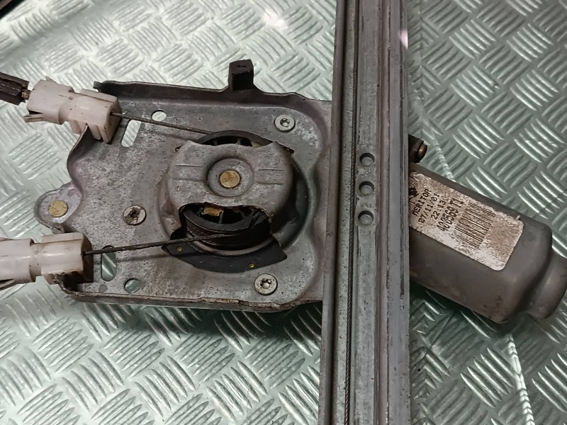 Recambio de elevalunas delantero derecho para renault laguna ii (bg0) referencia OEM IAM 114810 400569T1 ELECTRICO