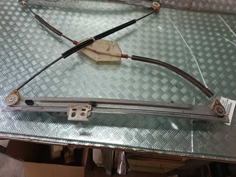 Recambio de elevalunas delantero izquierdo para citroen c4 picasso sx referencia OEM IAM   ELECTRICIO