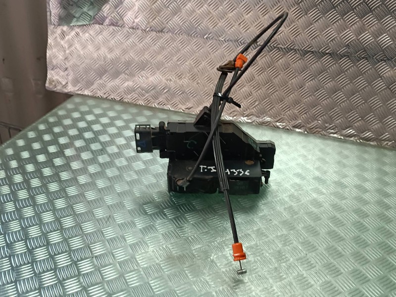 Recambio de cerradura puerta trasera izquierda para citroen c4 picasso sx referencia OEM IAM 24087816 24090158 ELECTRICA