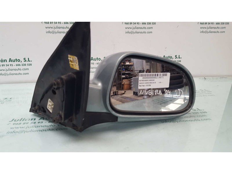 Recambio de retrovisor derecho para daewoo nubira berlina se referencia OEM IAM 015758  ELECTRICO