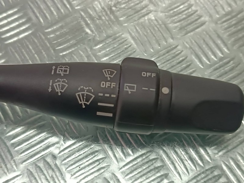 Recambio de mando limpia para nissan vanette cargo (hc23) furg. referencia OEM IAM 36952E 36952E13L0 