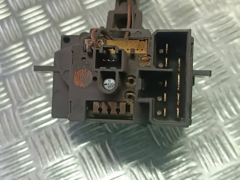 Recambio de mando limpia para nissan vanette cargo (hc23) furg. referencia OEM IAM 36952E 36952E13L0 