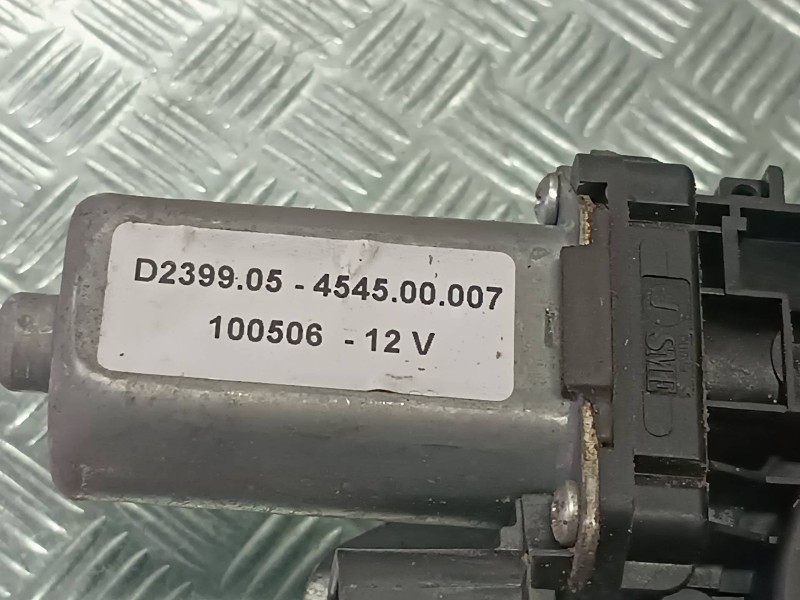 Recambio de elevalunas trasero derecho para citroen xsara picasso referencia OEM IAM D239905454500007 100506 ELECTRICO