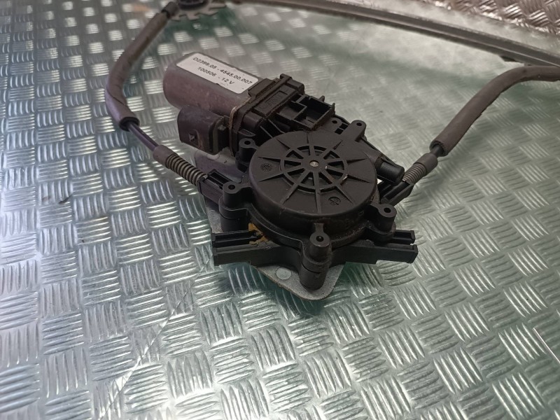 Recambio de elevalunas trasero derecho para citroen xsara picasso referencia OEM IAM D239905454500007 100506 ELECTRICO